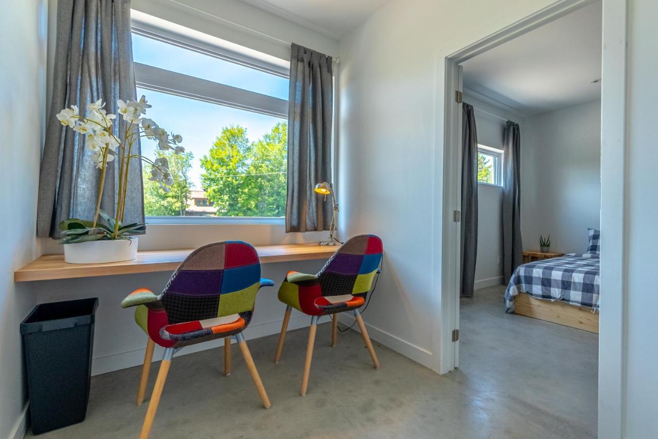 Hotel-Appartements De La Gare Val-David Luaran gambar